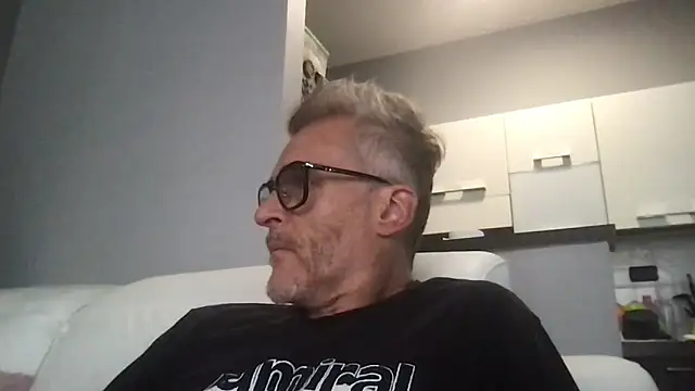 Webkamerová show Axl_hot