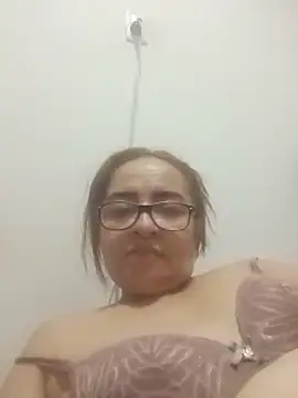 tany90 – Naživo XXX chat