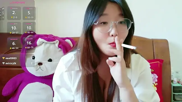 sisi-maiden Chat XXX in diretta