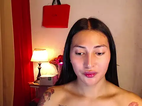 queen_alicemore Pertunjukan Webcam