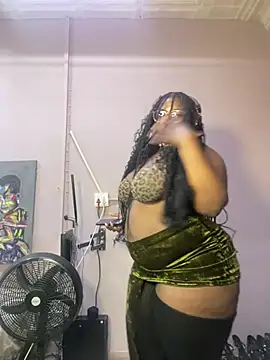 Chat +18 de CurvyCocoxxx ao vivo