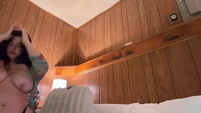 ValentinaPlays Шоу с уебкамера