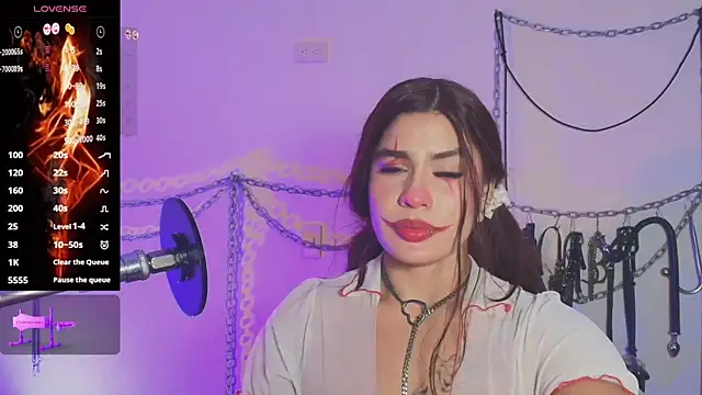 Amyyslave's Webcam Show