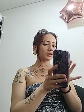 Victoria-Moon's Webcam Show