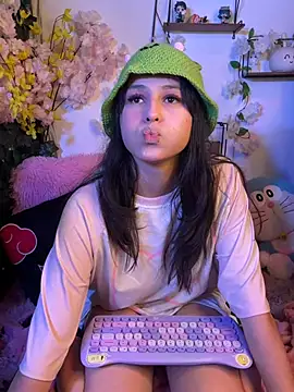 Eymmy_24's Live XXX Chat