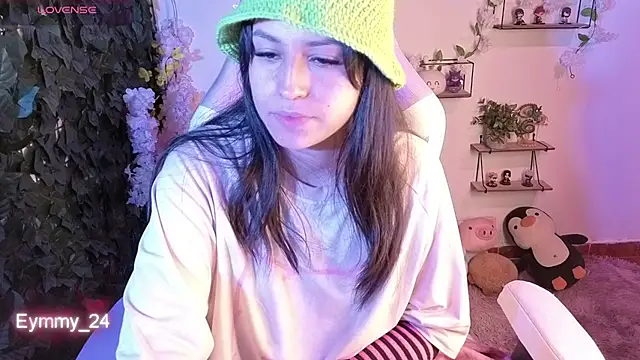 Eymmy_24's Live XXX Chat