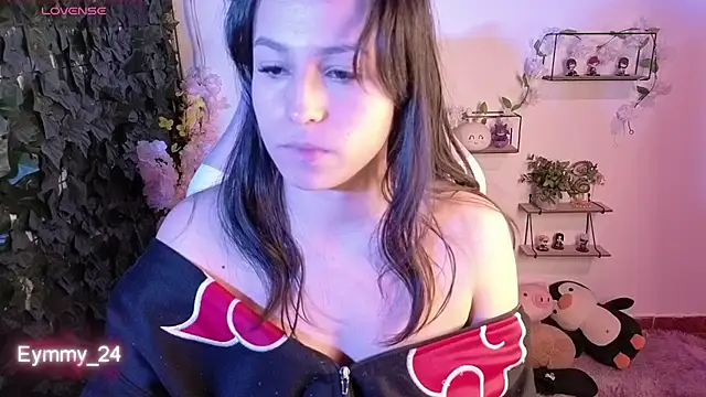 Eymmy_24's Live XXX Chat
