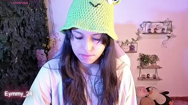 Eymmy_24's Live XXX Chat