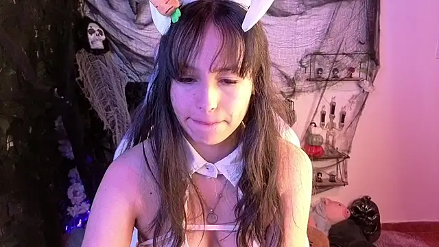 Eymmy_24 Show in webcam