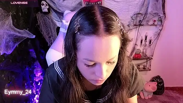 Eymmy_24 Webcam-Show
