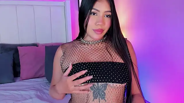 Pertunjukan Kamera Web sarahyessica