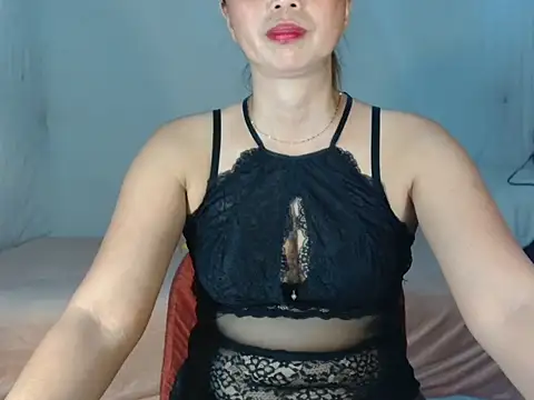 HelenaM লাইভ XXX চ্যাট