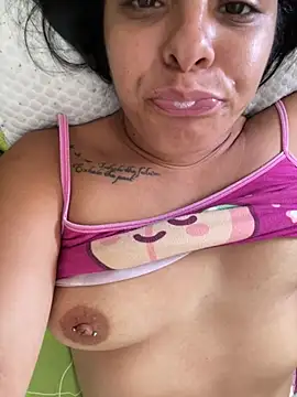 Moon-Licen Live XXX chat