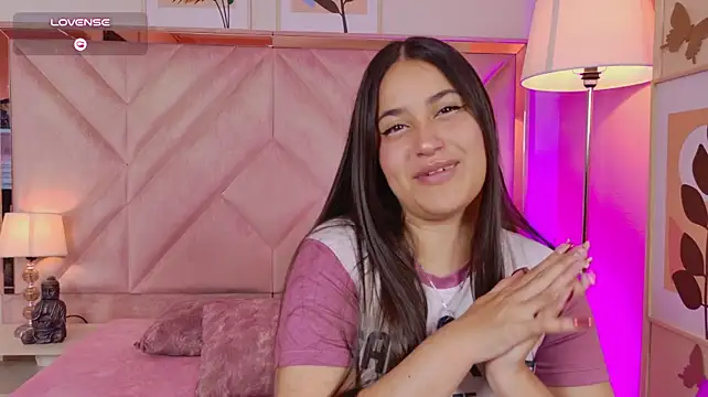 gabyjoness_'s Webcam Show