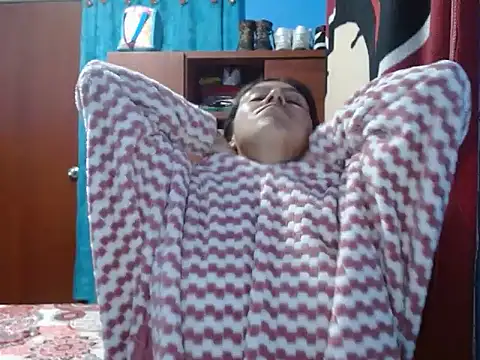 Chat +18 de SarahFriendly ao vivo