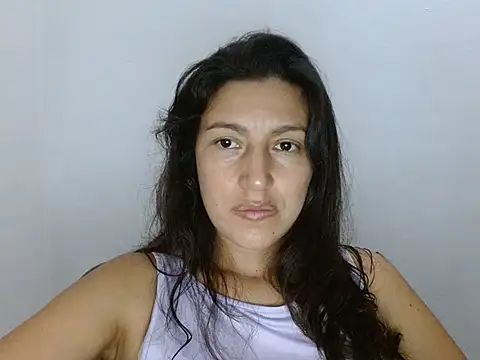 צ'אט XXX בשידור חי של SarahFriendly