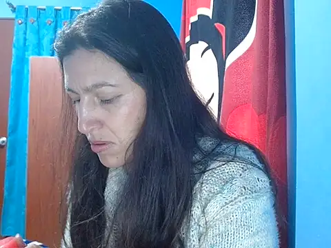 Онлайн чат XXX SarahFriendly