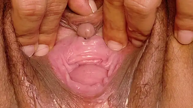 Živý XXX chat naughtypussydirtyxx