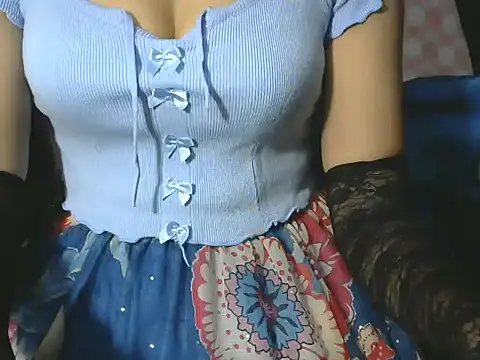 sheetal-sheetal95 Adlı Modelin Canlı Sohbet Odası