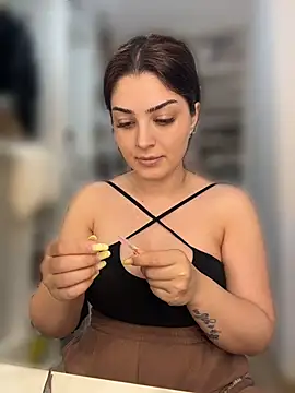 Lexi_StormのライブXXXチャット