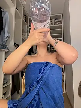 แชท XXX สดของ Lexi_Storm