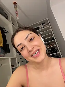 Chat +18 de Lexi_Storm ao vivo