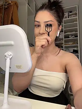 แชท XXX สดของ Lexi_Storm