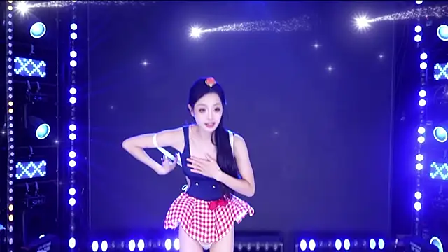 cdyyds003 Show in webcam