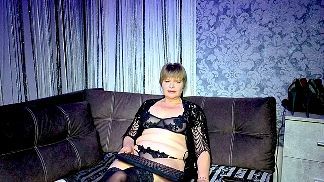 Tess_Terners' Live XXX Chat
