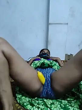 Chatroom XXX en direct de deepa-telugu143