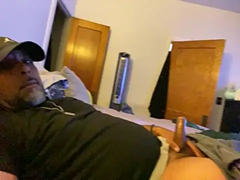 Show modela strokingmy1 na web-kameri