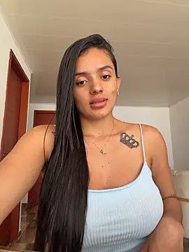 Pau_9 Adlı Modelin Web Kamerası Şovu
