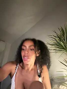 yasmingarcia's Webcam Show