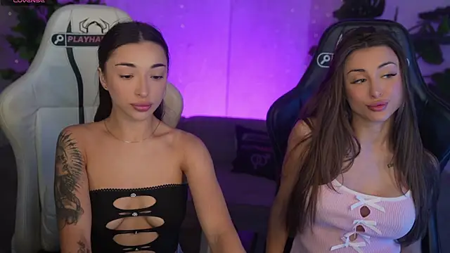 Luna_secretgirl webcam show