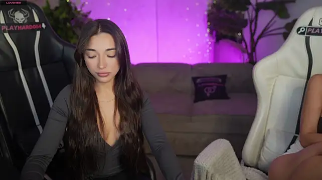Luna_secretgirl Show Webcam