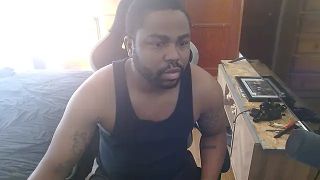 Breadwinnah Pertunjukan Webcam