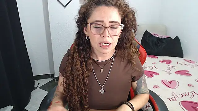 __Anii Chat XXX live