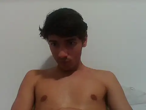 Chat +18 de zyonboy1 ao vivo