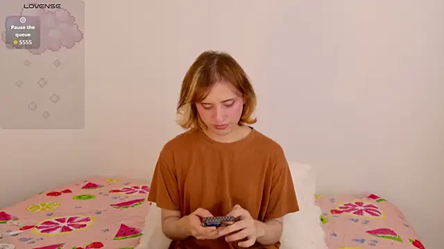 seraphine_star Шоу с уебкамера