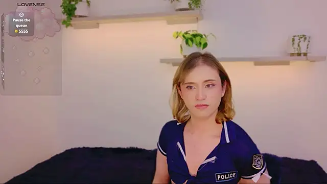 seraphine_star Webcam Show