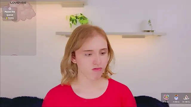 seraphine_star Adlı Modelin Web Kamerası Şovu