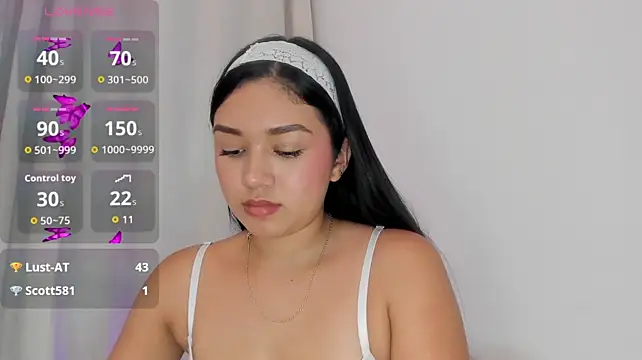 sarayu- Live XXX-chat