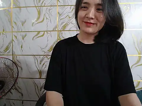 Lyzizi_lovely09's Live Chat Room
