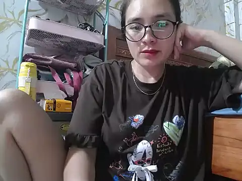 Lyzizi_lovely09's Webcam Show