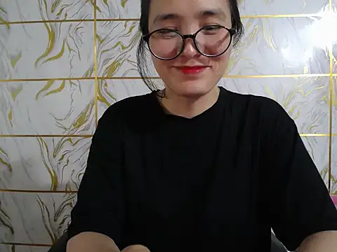 Lyzizi_lovely09 Show Webcam
