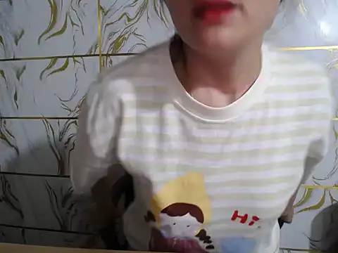 Lyzizi_lovely09 在線直播表演
