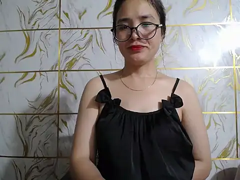 Lyzizi_lovely09 Show Webcam
