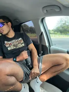 StrokingDaddy4 Adlı Modelin Web Kamerası Şovu