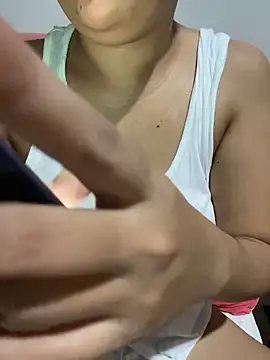 Sexy_Aimee Pertunjukan Webcam