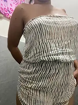 Sexy_Aimee Pertunjukan Webcam